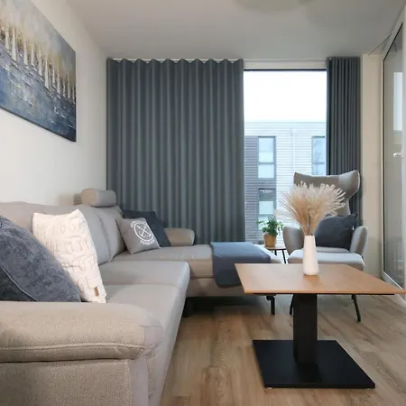 Ahoi Apartment